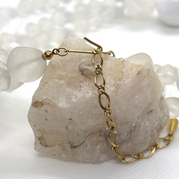 Vintage Style Frosted Clear White Plastic Beaded 2 Strand Tiered‎ 20'' Necklace - Picture 7 of 8